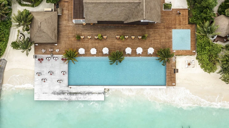 Mercure Maldives Kooddoo Resort